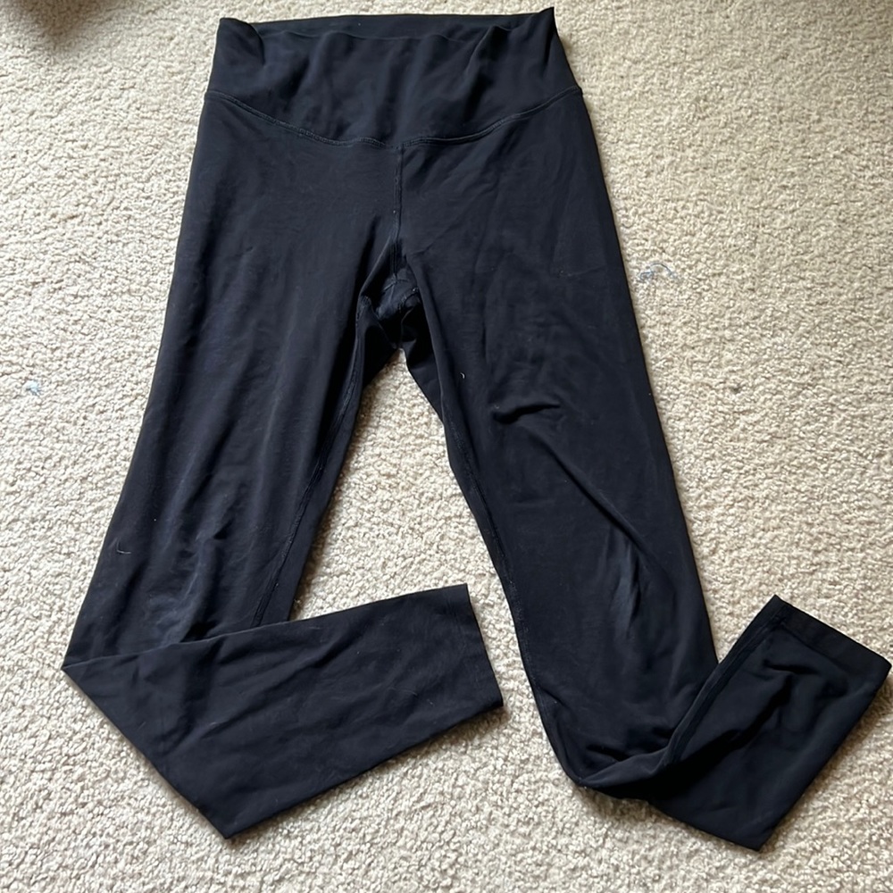 3/$15 Old Navy powerchill extra high rise leggings